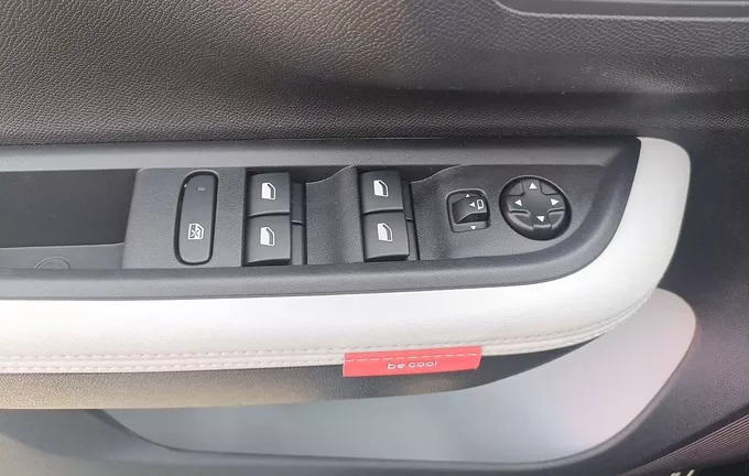 CITROEN C3 AIRCROSS Hybride 145 ch Aut Max photo 20 991171