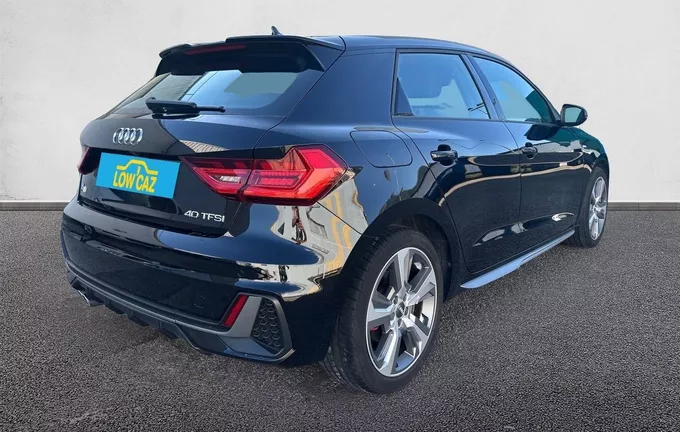 AUDI A1 Sportback 40 TFSI 200 ch S tronic 6 S Line extérieur trois quart arrière droit 213247