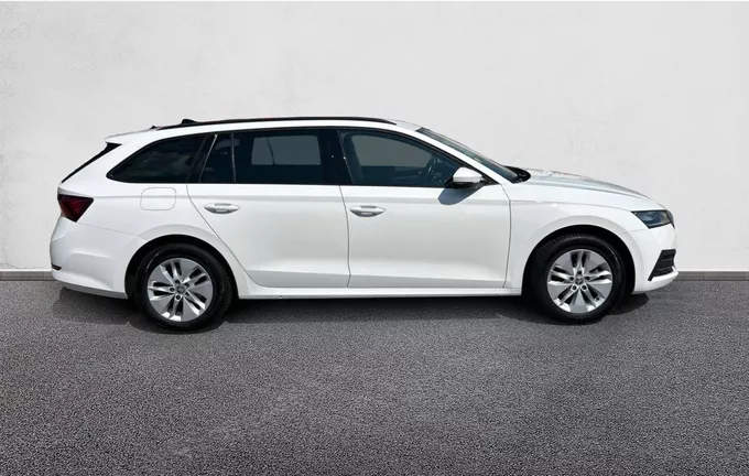 SKODA OCTAVIA Combi 2.0 TDI 150 ch DSG7 Ambition extérieur côté droit 213443