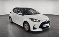 Miniature TOYOTA YARIS Hybride 116h Dynamic extérieur trois quart avant droit 1103954