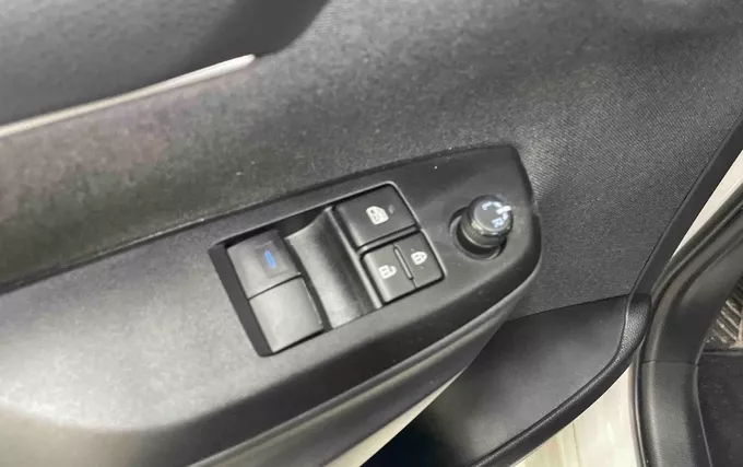 TOYOTA YARIS Hybride 116h Dynamic photo 19 1103954