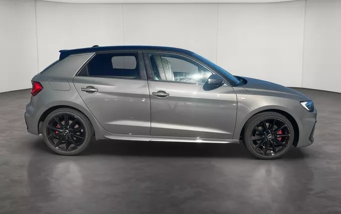 AUDI A1 Sportback 40 TFSI 207 ch S tronic 7 S Line extérieur côté droit 2132678