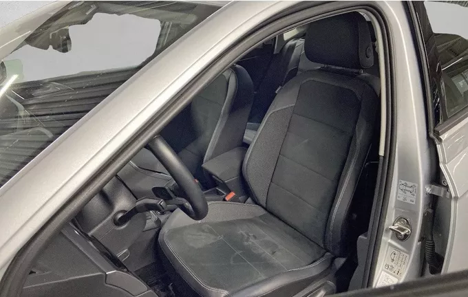 VOLKSWAGEN POLO 1.0 TSI 95 S&S DSG7 Style extérieur trois quart arrière droit 2127012