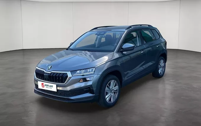 SKODA KAROQ 1.5 TSI Evo 2 150 ch ACT DSG7 Selection extérieur trois quart avant gauche 4656