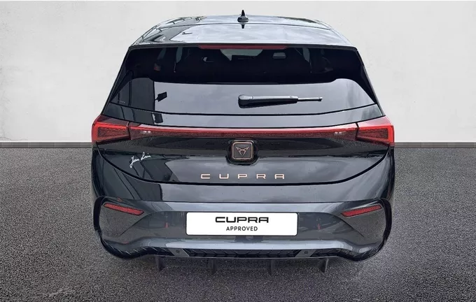 CUPRA BORN 230 ch - Batterie XL V extérieur côté gauche 3799
