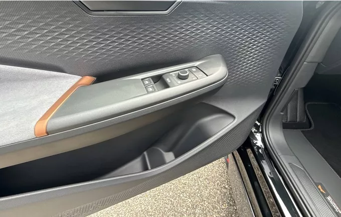 CUPRA BORN 230 ch - Batterie XL V photo 17 3799