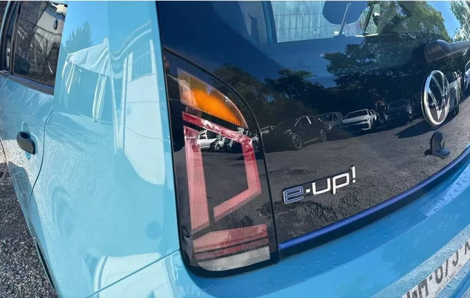 VOLKSWAGEN E-UP! 2.0 e-up! 83 Electrique photo 20 560445
