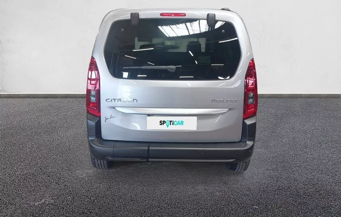 CITROEN BERLINGO Taille M BlueHDi 130 S&S EAT8 Max extérieur trois quart arrière droit 945547
