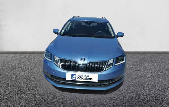 SKODA OCTAVIA Combi 1.5 TSI 150 ch ACT DSG7 Laurin & Klement extérieur avant 460904