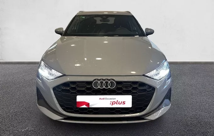 AUDI A3 Sportback TFSI Mild Hybrid 116 S tronic 7 Business Executive extérieur avant 2123852