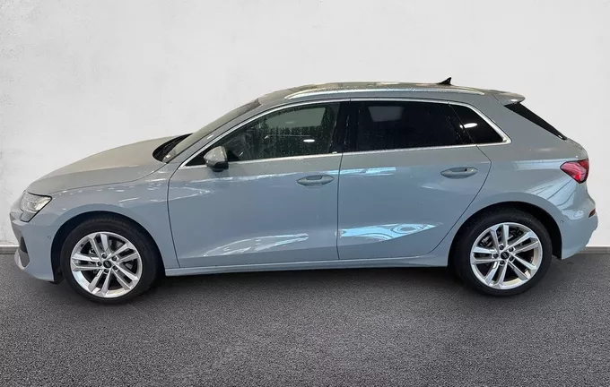 AUDI A3 Sportback TFSI Mild Hybrid 116 S tronic 7 Business Executive extérieur côté gauche 2123852