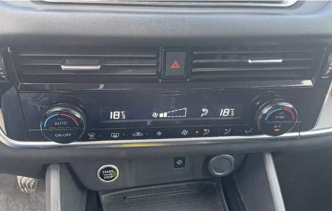 NISSAN QASHQAI Mild Hybrid 140 ch N-Connecta photo 19 3013271