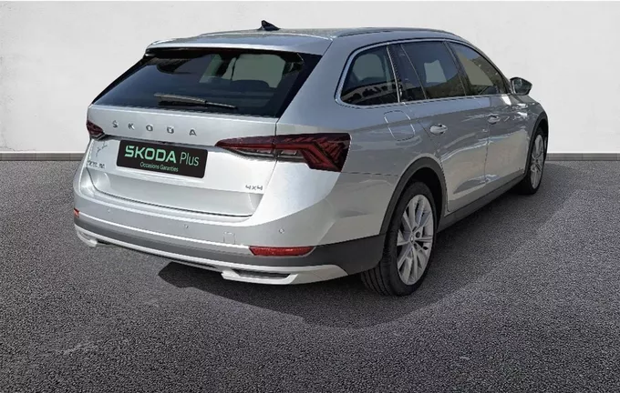 SKODA OCTAVIA Combi 2.0 TDI 200 ch DSG7 4x4 Scout extérieur avant 2126388