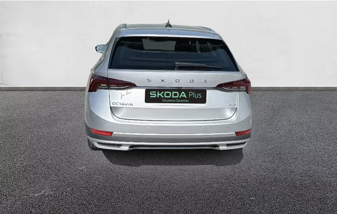 SKODA OCTAVIA Combi 2.0 TDI 200 ch DSG7 4x4 Scout extérieur côté gauche 2126388