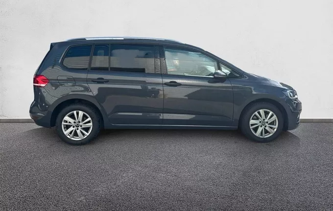 VOLKSWAGEN TOURAN 2.0 TDI 122 BVM6 7pl Life Plus extérieur côté droit 213179