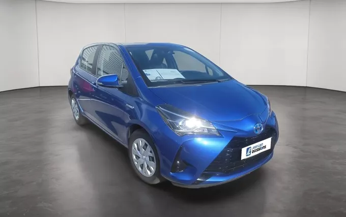TOYOTA YARIS Hybride 100h France extérieur trois quart avant droit 1104033