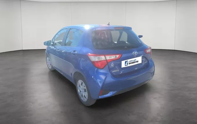 TOYOTA YARIS Hybride 100h France extérieur trois quart arrière gauche 1104033