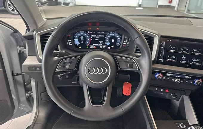 AUDI A1 Sportback 25 TFSI 95 ch BVM5 Advanced photo 12 2131110