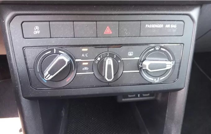 VOLKSWAGEN T-CROSS 1.0 TSI 95 Start/Stop BVM5 photo 18 2129358