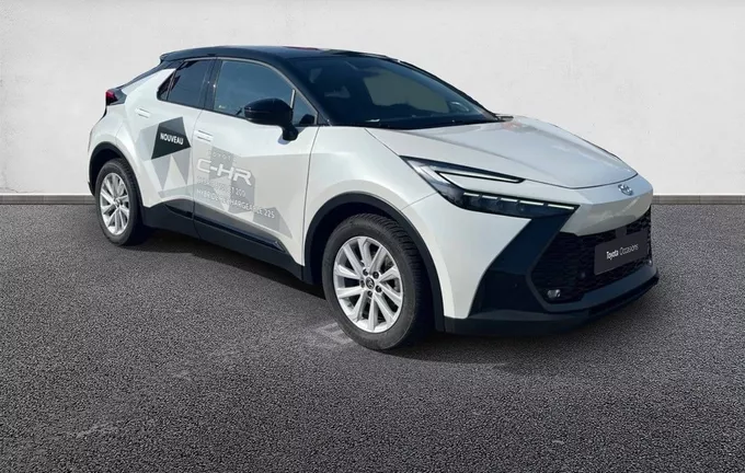 TOYOTA C-HR Hybride 140 Collection extérieur trois quart avant droit 870472