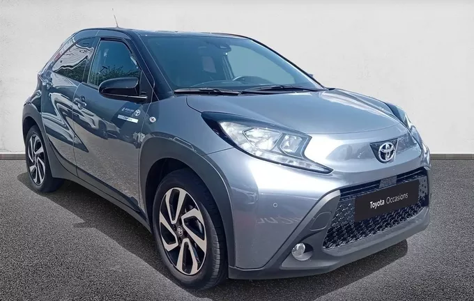 TOYOTA AYGO X 1.0 VVT-i 72 Design extérieur trois quart avant droit 1103730