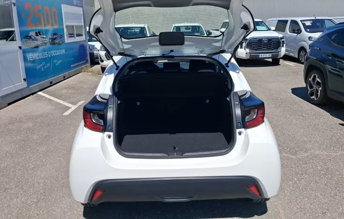 TOYOTA YARIS 120 VVT-i Dynamic Business photo 10 1103766