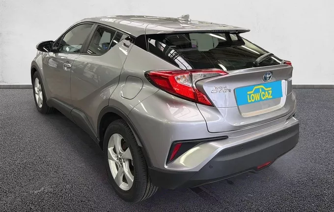 TOYOTA C-HR Pro Hybride 122h Dynamic Business extérieur trois quart arrière gauche 213141