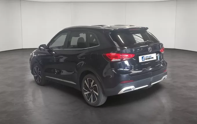 MG ZS 1.5 L Hybrid+ 197 ch Luxury extérieur trois quart arrière gauche 601331