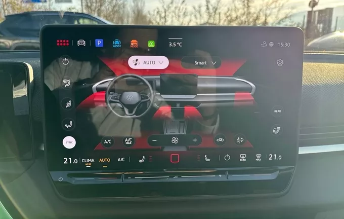 VOLKSWAGEN T-ROC 1.5 eTSI EVO2 Hybrid 150 ch DSG7 R-Line photo 14 9696