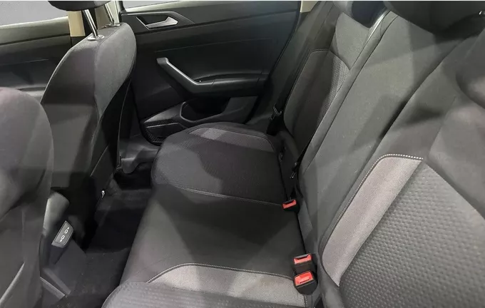 VOLKSWAGEN TAIGO 1.0 TSI 110 DSG7 Life extérieur arrière 2131125