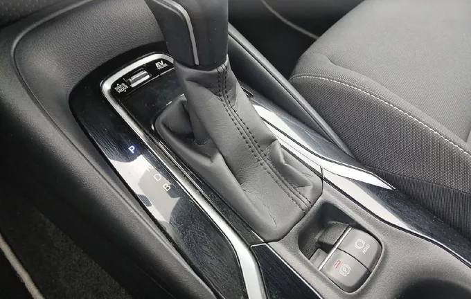 TOYOTA COROLLA Hybride 122h Dynamic photo 13 1103723