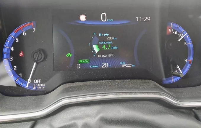 TOYOTA COROLLA Hybride 122h Dynamic photo 19 1103723