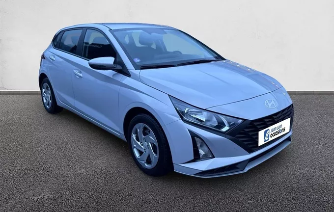 HYUNDAI I20 1.2 79 Initia extérieur trois quart avant droit 13460