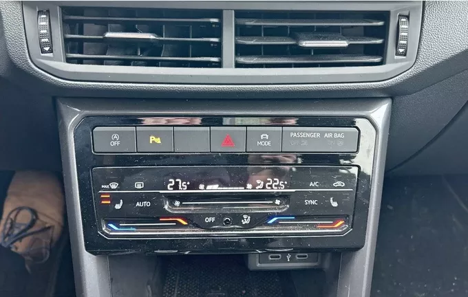 VOLKSWAGEN T-CROSS 1.0 TSI 110 Start/Stop DSG7 R-Line Tech photo 18 2124914