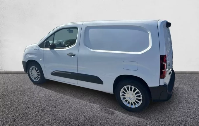 TOYOTA PROACE CITY ELECTRIC FOURGON MC23 PROACE CITY ELECTRIC MEDIUM 50KWH BUSINESS extérieur trois quart arrière gauche 598180