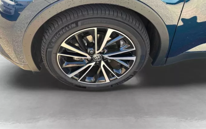 TOYOTA C-HR Hybride 200 Collection Premiere photo 9 1103738
