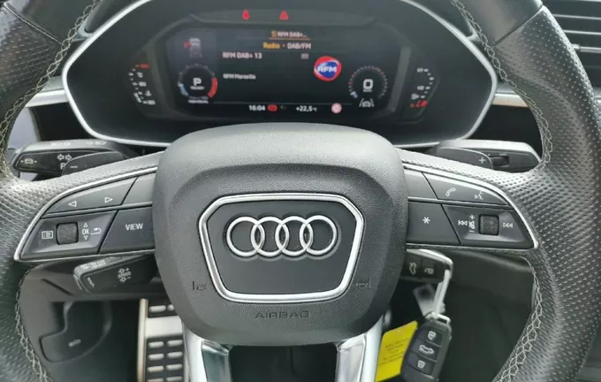 AUDI Q3 35 TFSI 150 ch S tronic 7 S line photo 23 460412