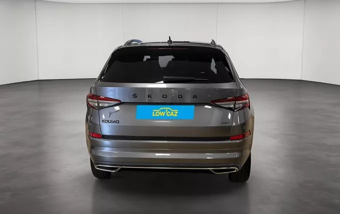SKODA KODIAQ 2.0 TDI 200 SCR DSG7 4x4 5pl Sportline extérieur arrière 213644