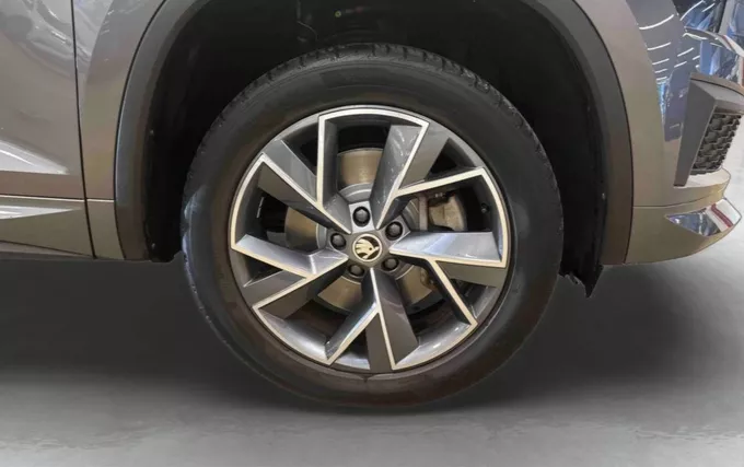 SKODA KODIAQ 2.0 TDI 200 SCR DSG7 4x4 5pl Sportline photo 9 213644