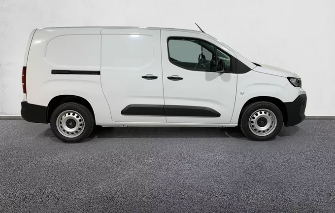 PEUGEOT PARTNER FOURGON XL 950 KG BLUEHDI 130 S&S EAT8 extérieur côté droit 943887