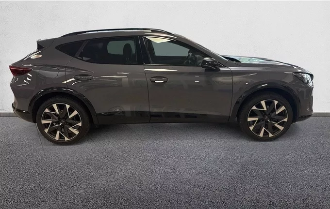 CUPRA FORMENTOR 1.5 eTSI Hybrid 150 ch DSG7 V extérieur côté droit 2120237