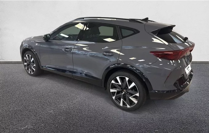 CUPRA FORMENTOR 1.5 eTSI Hybrid 150 ch DSG7 V photo 11 2120237