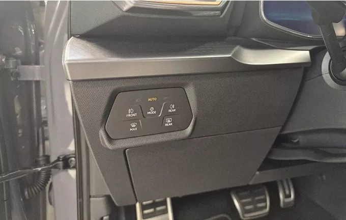 CUPRA FORMENTOR 1.5 eTSI Hybrid 150 ch DSG7 V photo 22 2120237