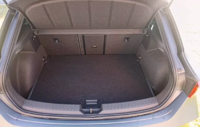 CUPRA LEON 1.5 eTSI Hybrid 150 ch DSG7 V photo 10 4858