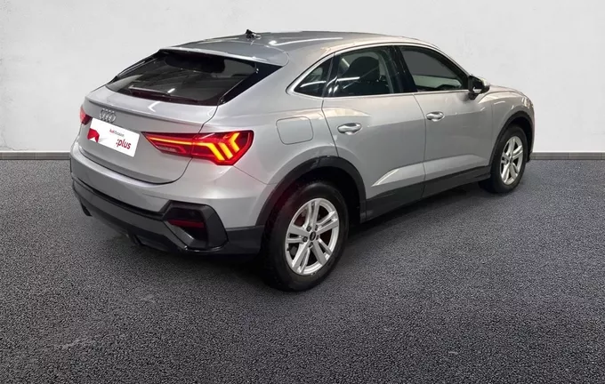 AUDI Q3 Sportback 35 TFSI 150 ch S tronic 7 Design extérieur trois quart arrière droit 2128591