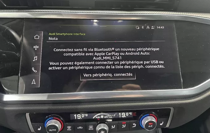 AUDI Q3 Sportback 35 TFSI 150 ch S tronic 7 Design photo 15 2128591