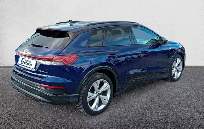 AUDI Q4 E-TRON 45 285 ch 82 kWh S line extérieur trois quart arrière droit 460136