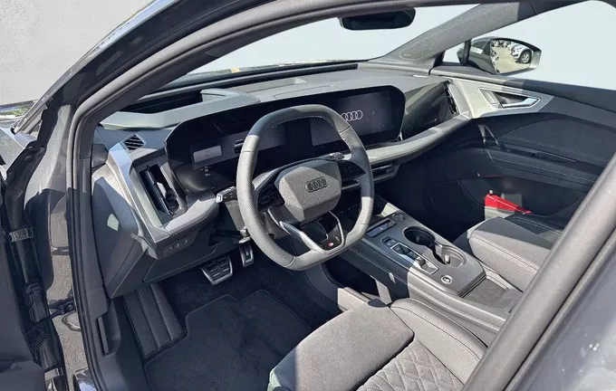 AUDI Q4 E-TRON Q4 Sportback e-tron Performance photo 11 9501