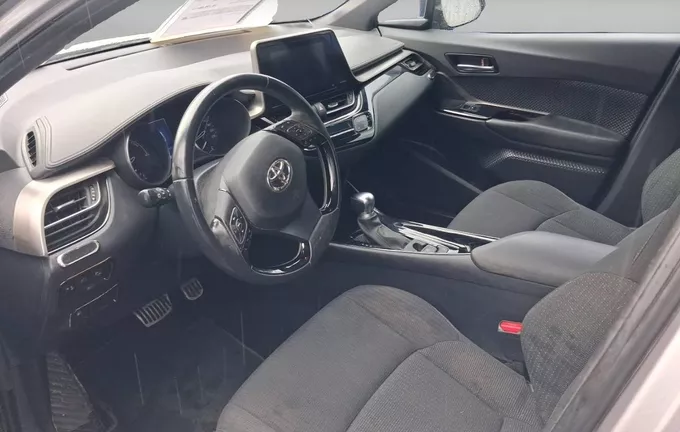 TOYOTA C-HR Hybride 122h Graphic photo 11 1102936