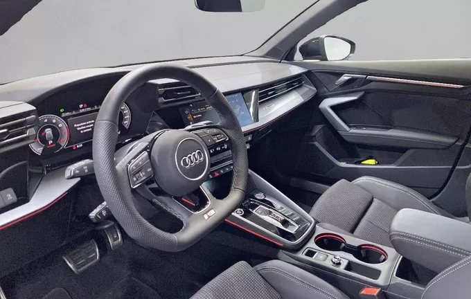 AUDI A3 Sportback TFSI Mild Hybrid 150 S tronic 7 S line photo 11 2128220